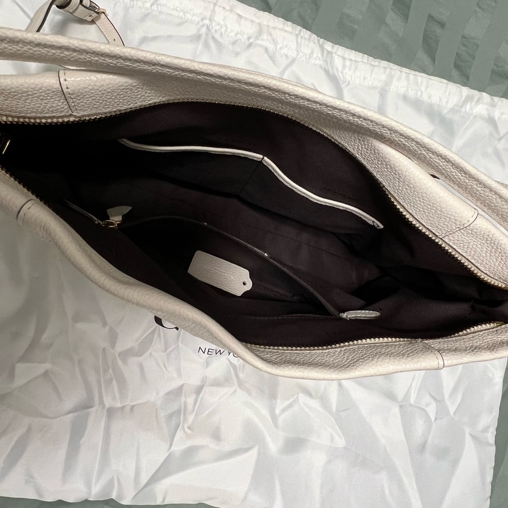 Coach White Leather Bag - Picture 7 of 13